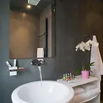 Design 2 * Milan